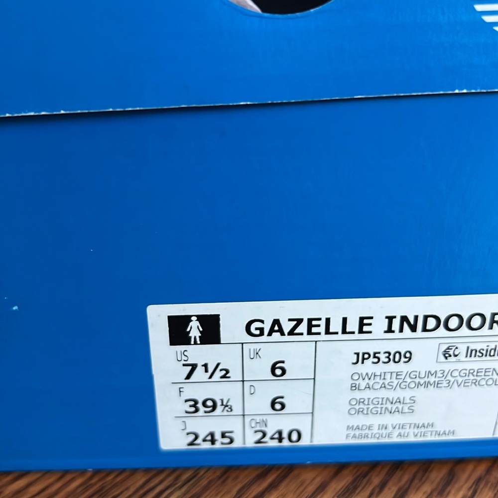 New liberty of London adidas gazelle shoes - Picture 5 of 12